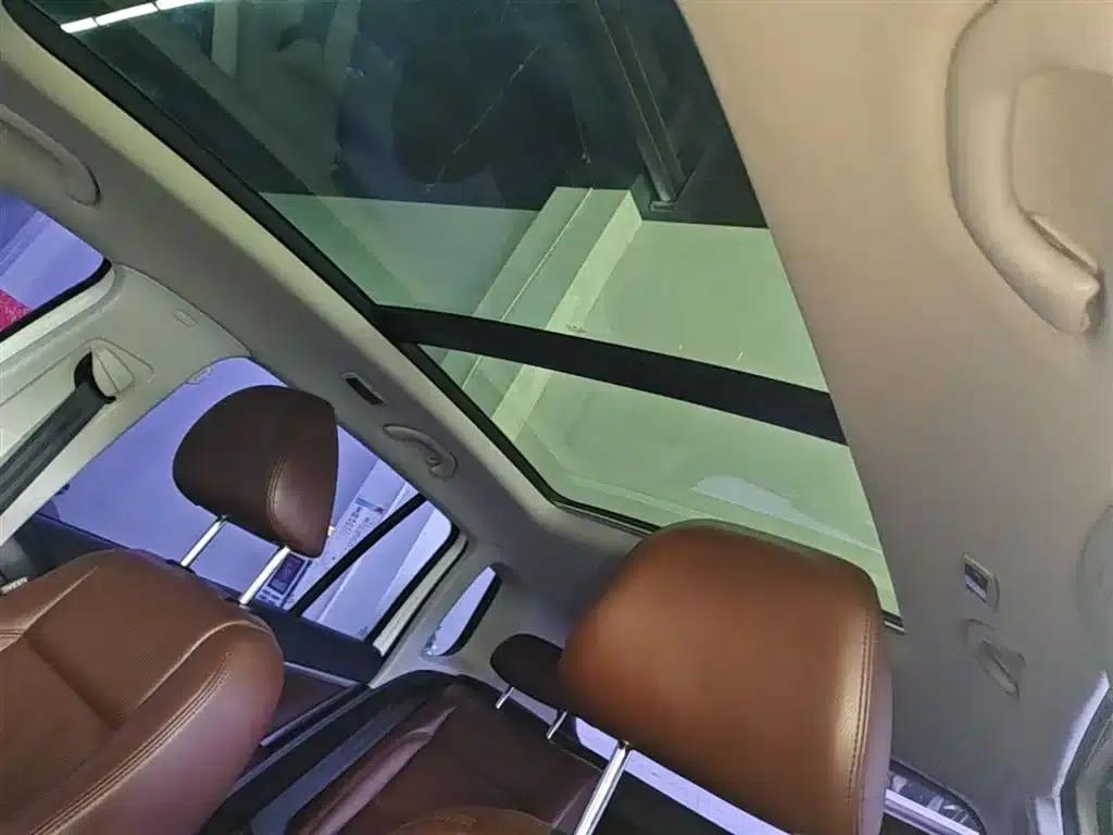 Tiguan 2015 1.8TSI Automatic 2WD Luxury — миниатюра 18
