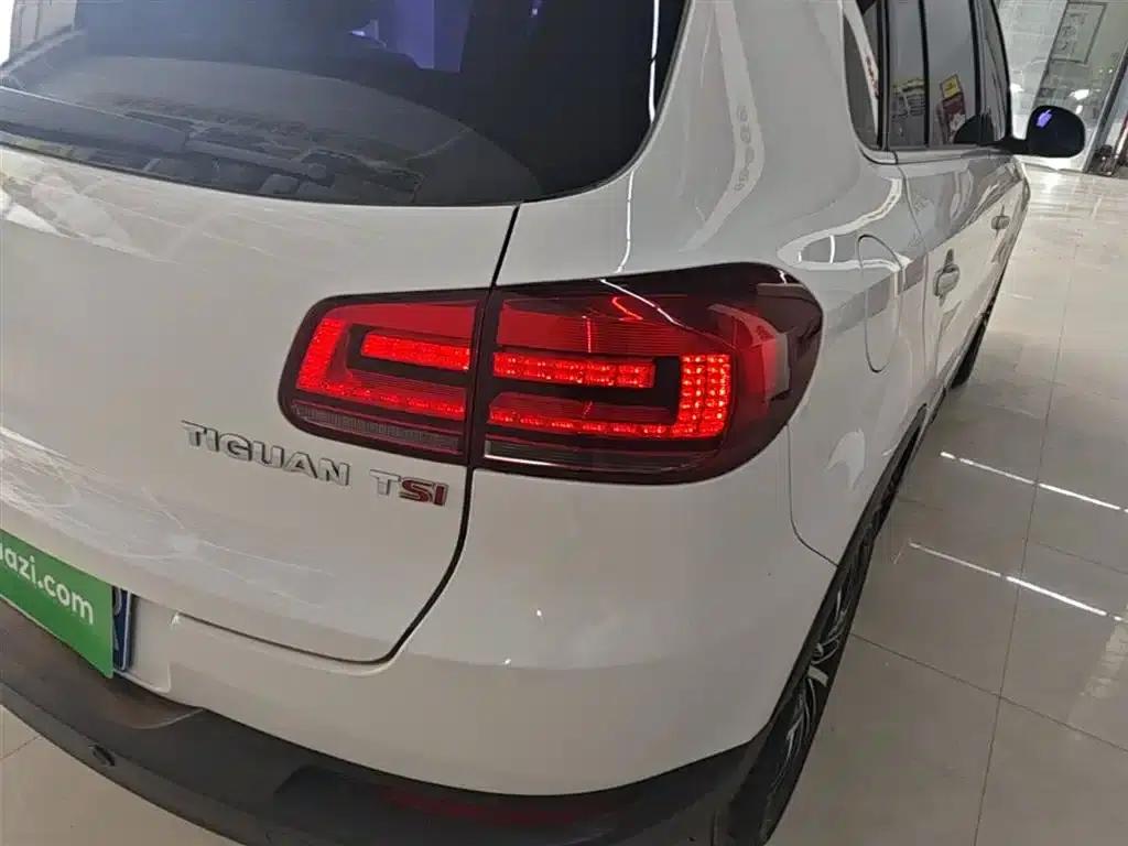 Tiguan 2015 1.8TSI Automatic 2WD Luxury — миниатюра 8