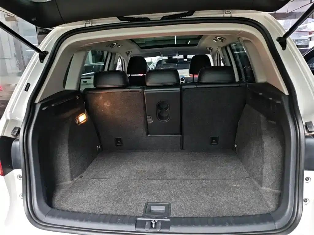 Tiguan 2016 280TSI Automatic 2WD Silk Road Comfort Edition — миниатюра 19