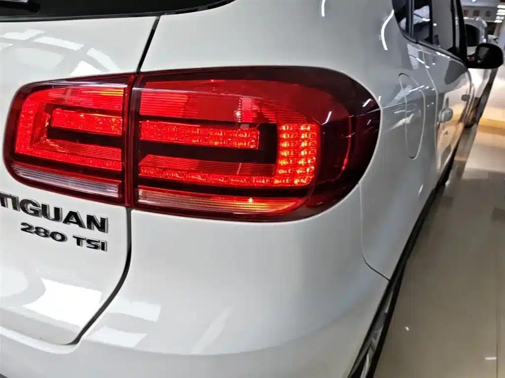 Tiguan 2016 280TSI Automatic 2WD Silk Road Comfort Edition — миниатюра 8