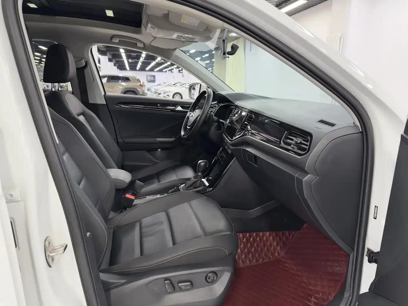 T-ROC 2021 Facelift 280TSI DSG 2WD Luxury Intelligent Edition — миниатюра 9
