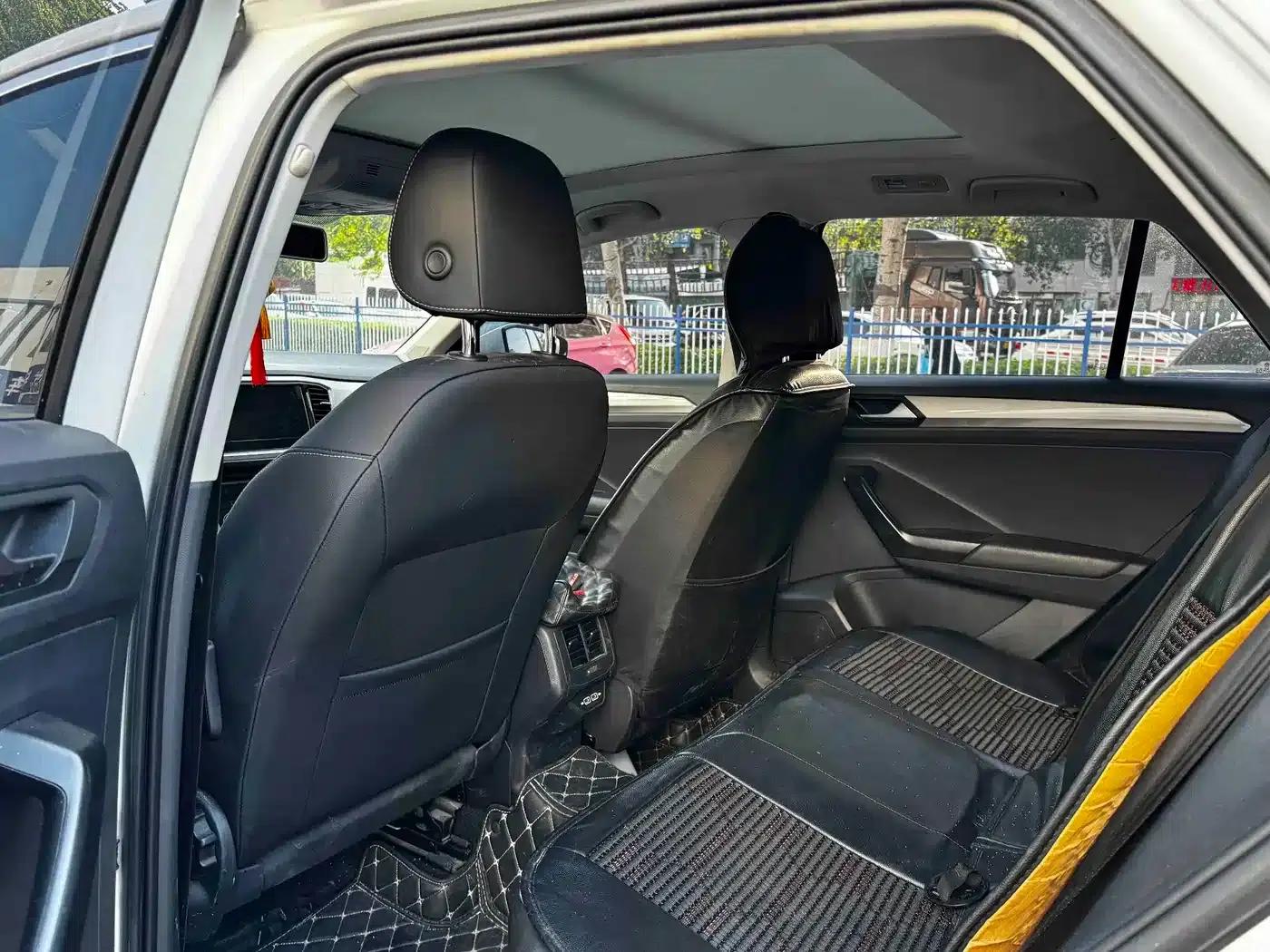 T-ROC 2021 Facelift 280TSI DSG 2WD Elite Intelligent Edition — миниатюра 9