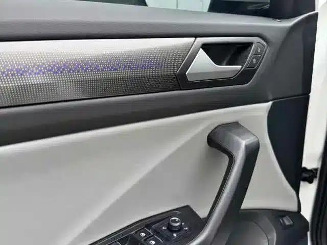 2024 T-ROC 300TSI DSG 2WD Chenguang Edition — миниатюра 12