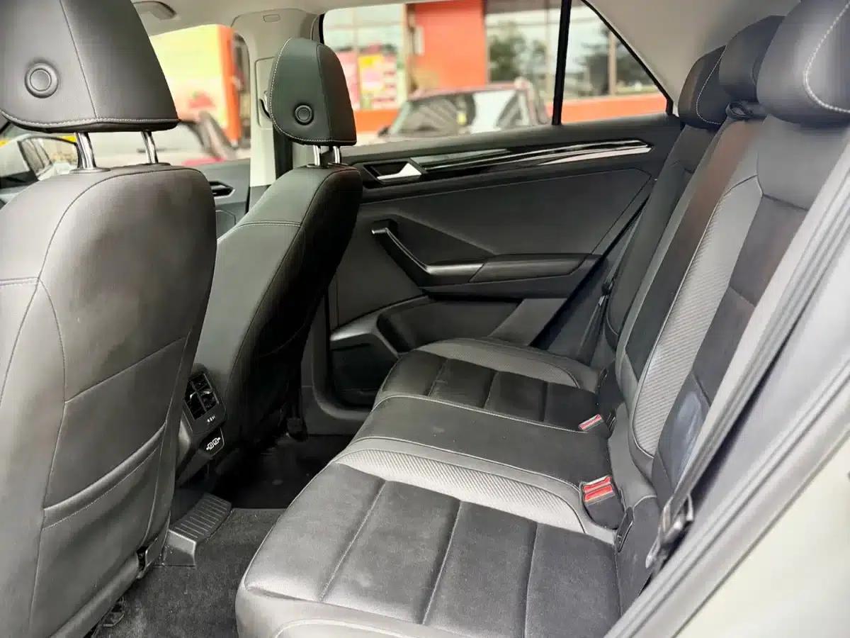 T-ROC 2021 280TSI DSG 2WD Comfort Intelligent Connectivity 30th Anniversary Edition — миниатюра 11