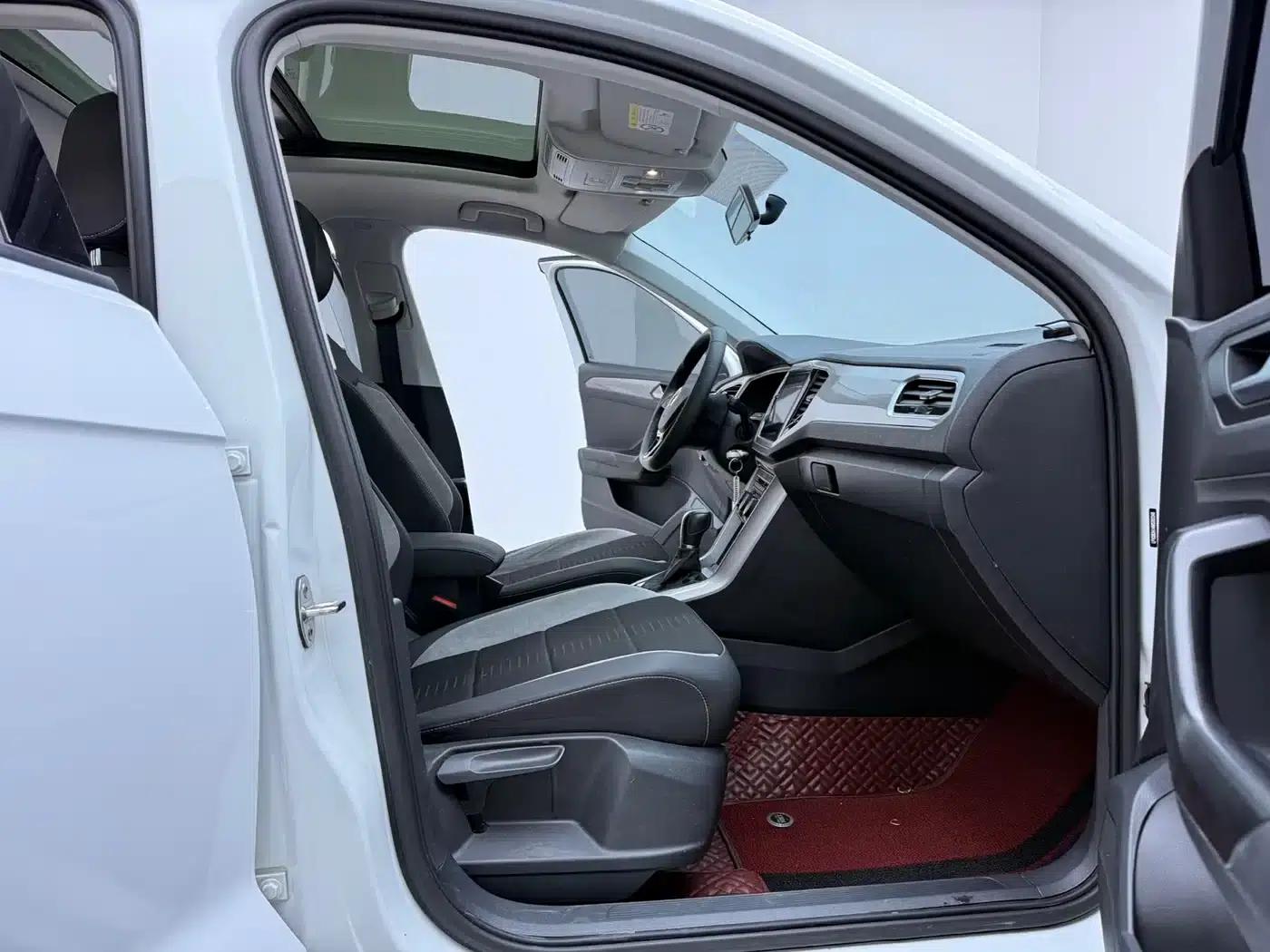 2021 T-ROC 280TSI DSG 2WD Comfort Smart Edition — миниатюра 13
