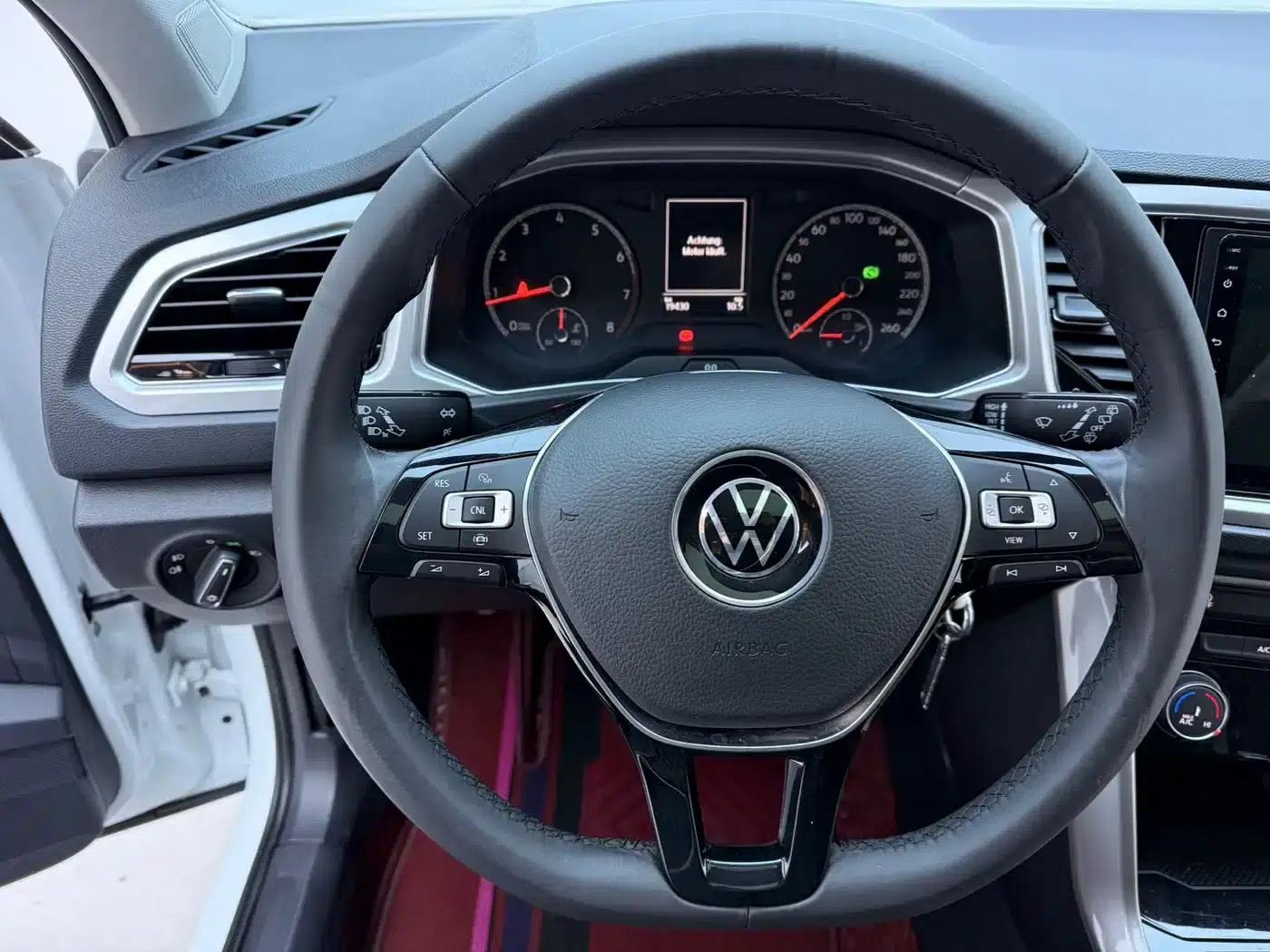2021 T-ROC 280TSI DSG 2WD Comfort Smart Edition — миниатюра 6
