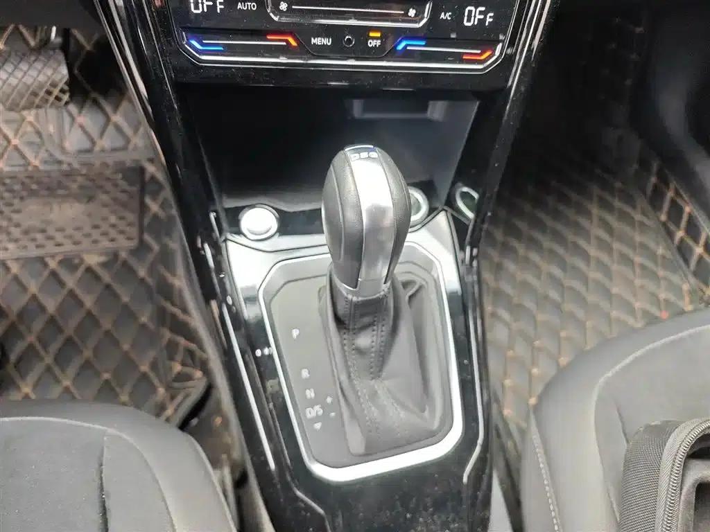 2019 T-ROC 280TSI DSG 2WD Luxury Model (National V Emission Standard) — миниатюра 7