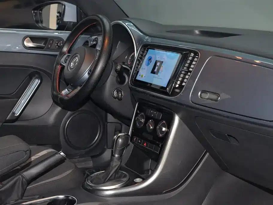 2018 Volkswagen Beetle 180TSI Comfortline — миниатюра 17