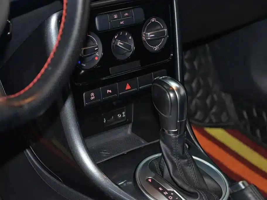 2018 Volkswagen Beetle 180TSI Comfortline — миниатюра 8