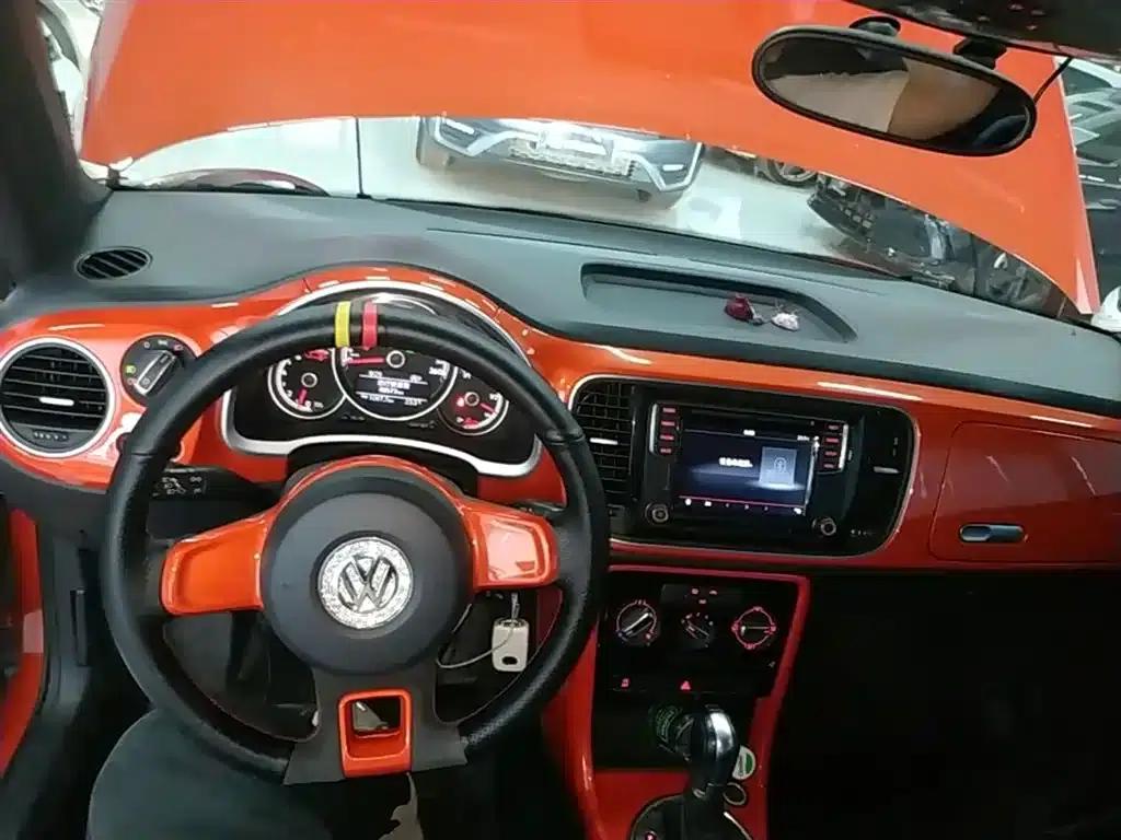 2017 Volkswagen Beetle 180TSI Comfort Edition — миниатюра 10