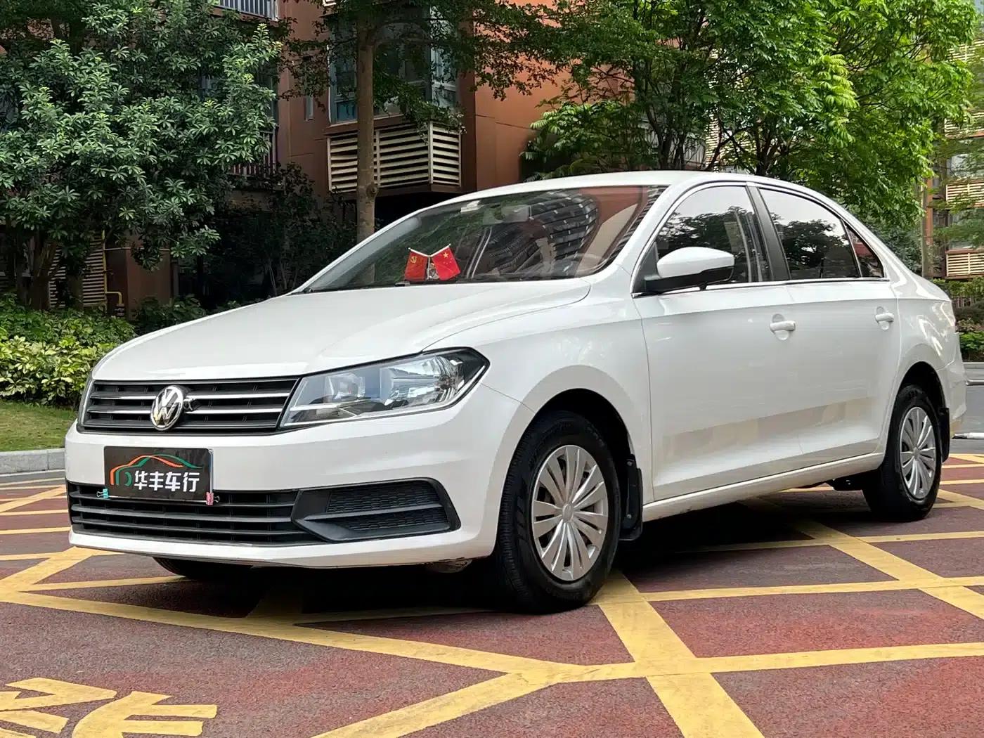 Santana 2016 1.6L Automatic Fashion Edition — миниатюра 1