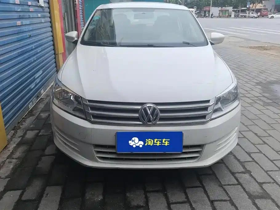 Santana 2015 1.6L Manual Fashion Edition — миниатюра 2