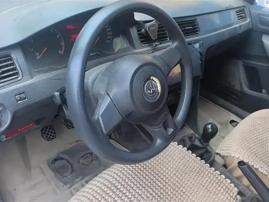 Santana 2015 1.6L Manual Fashion Edition — миниатюра 12