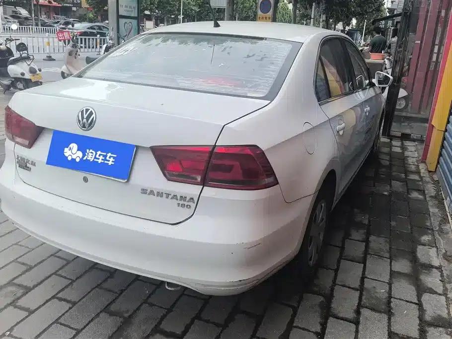 Santana 2015 1.6L Manual Fashion Edition — миниатюра 3