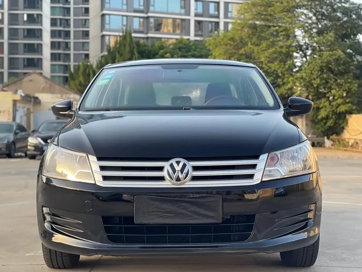 Santana 2015 1.6L Manual Fashion Edition — миниатюра 2