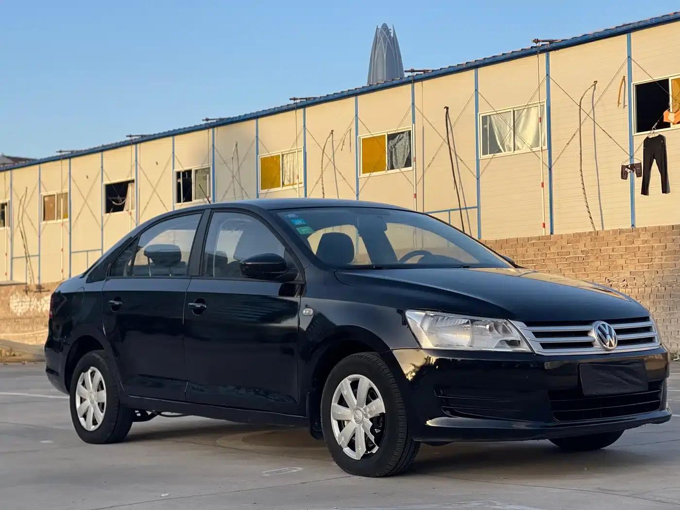Santana 2015 1.6L Manual Fashion Edition — миниатюра 3