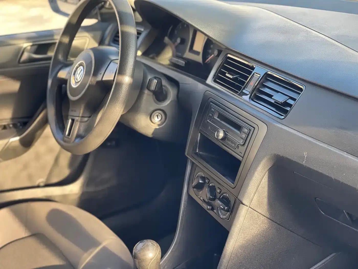 Santana 2015 1.6L Manual Fashion Edition — миниатюра 9