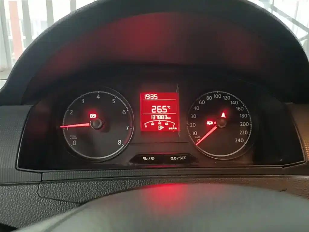 Santana 2016 1.6L Manual Fashion Edition — миниатюра 12