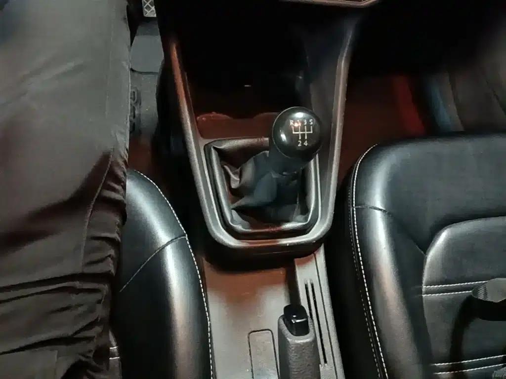 Santana 2016 1.6L Manual Fashion Edition — миниатюра 14