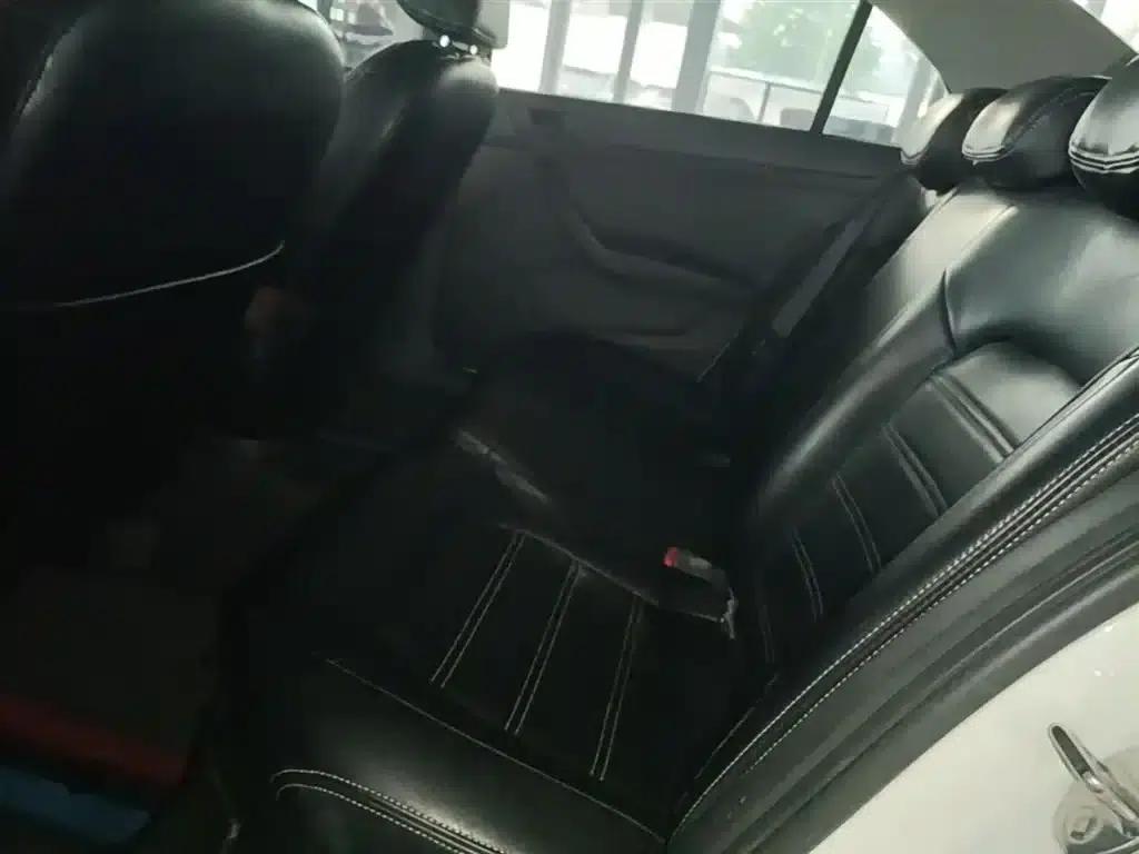 Santana 2016 1.6L Manual Fashion Edition — миниатюра 17