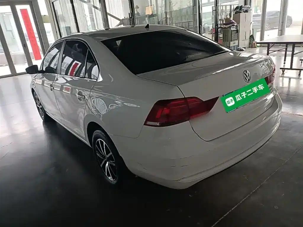 Santana 2016 1.6L Manual Fashion Edition — миниатюра 5