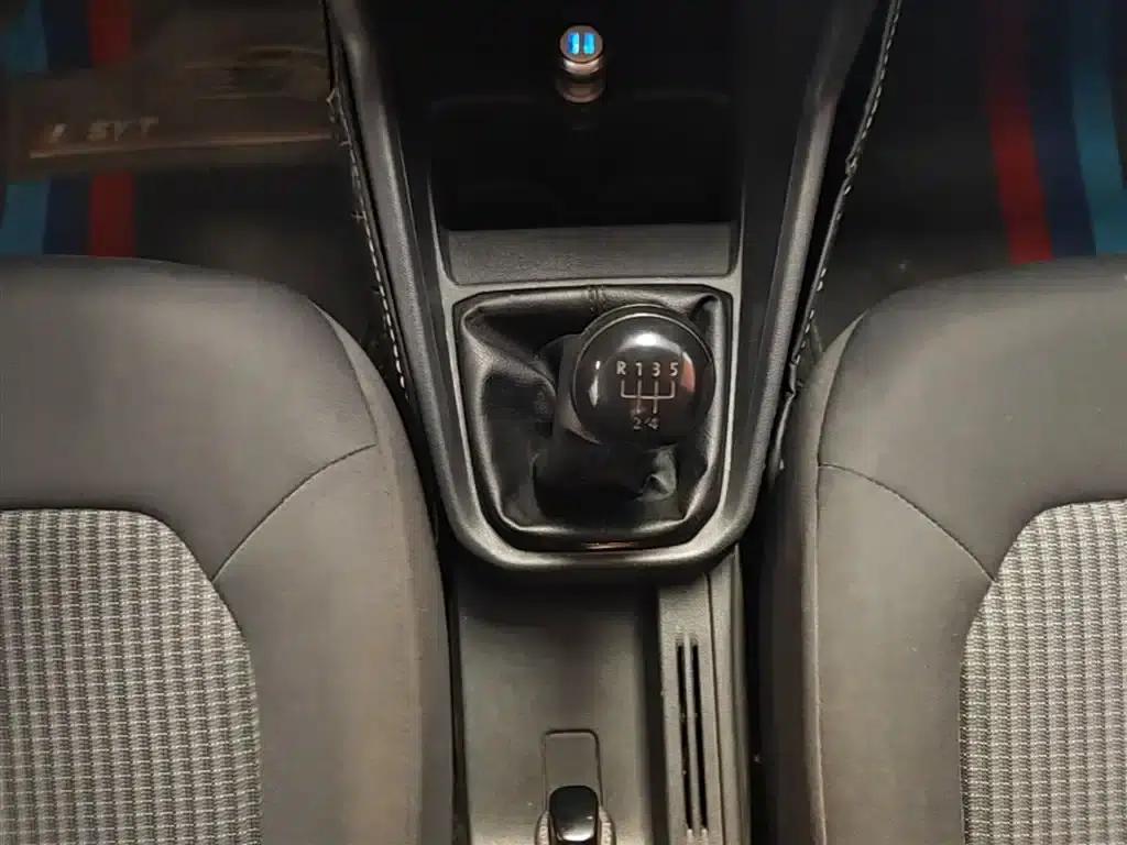 Santana 2016 1.6L Manual Fashion Edition — миниатюра 14