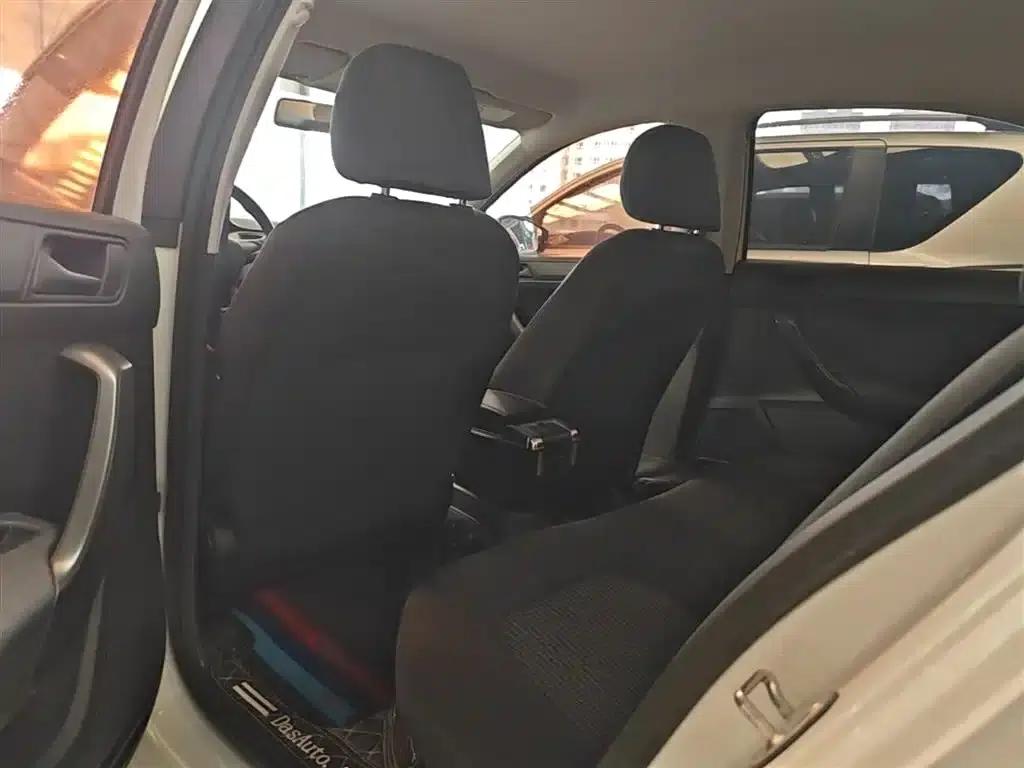 Santana 2016 1.6L Manual Fashion Edition — миниатюра 17