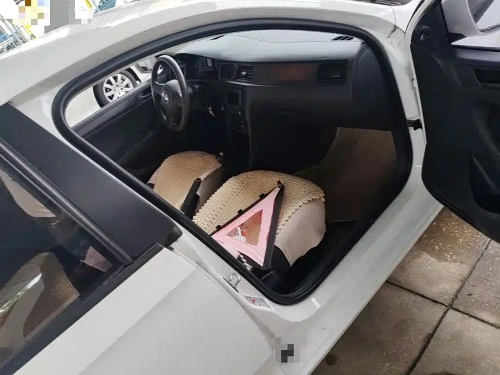 Santana 2015 1.4L Manual Fashion Edition — миниатюра 11