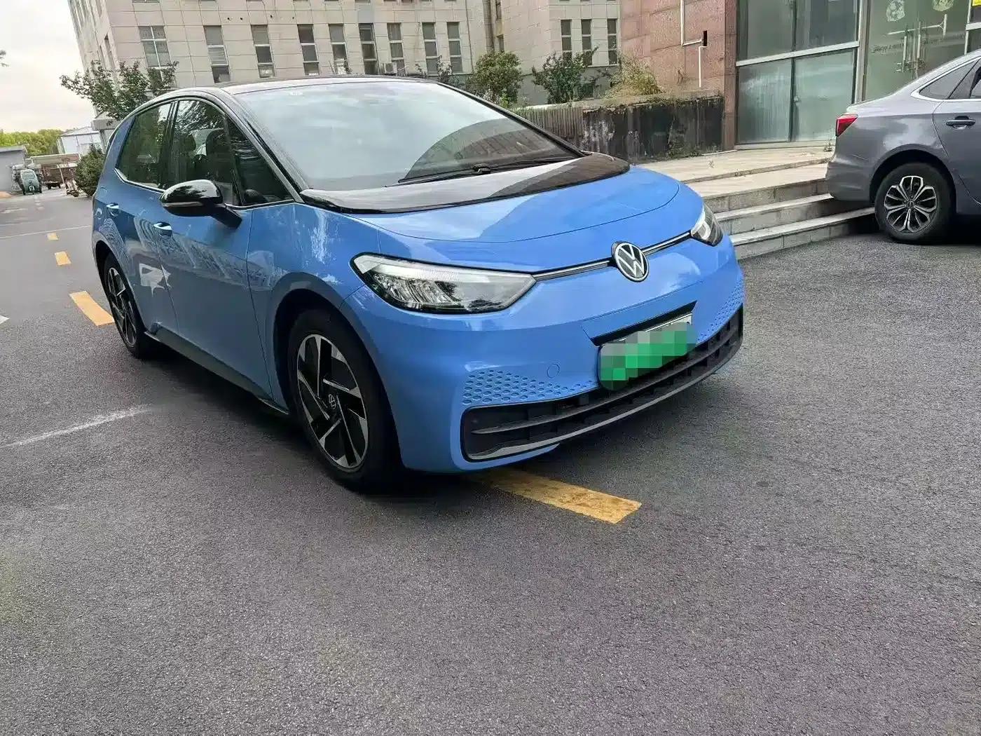 Volkswagen ID.3 2024 Outstanding Edition — миниатюра 3