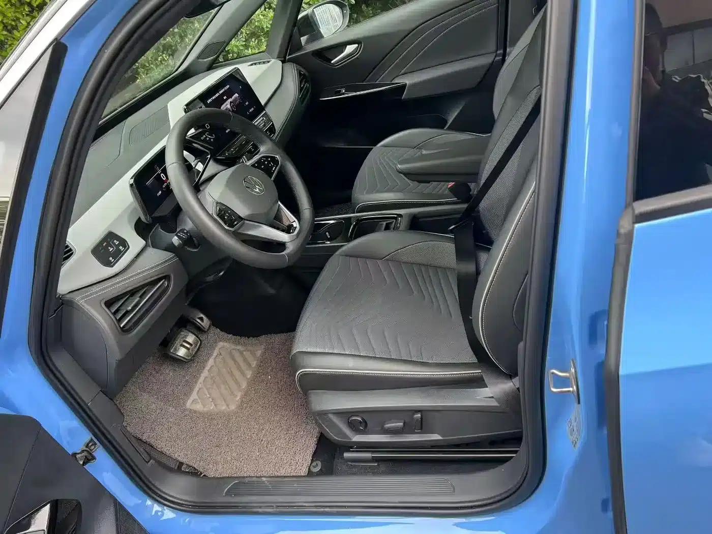 Volkswagen ID.3 2024 Outstanding Edition — миниатюра 4