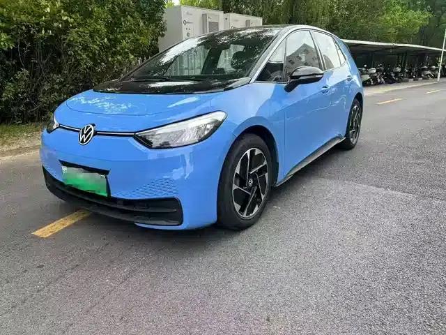 Volkswagen ID.3 2024 Outstanding Edition