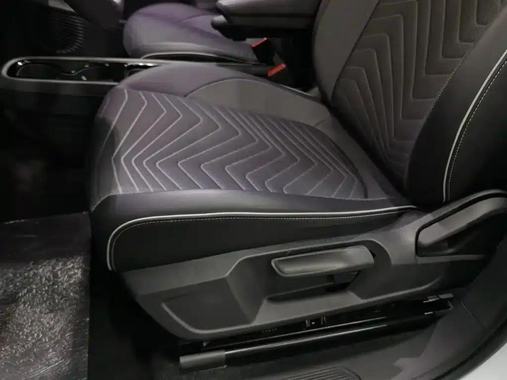 Volkswagen ID.3 2023 Pure Smart Edition — миниатюра 20