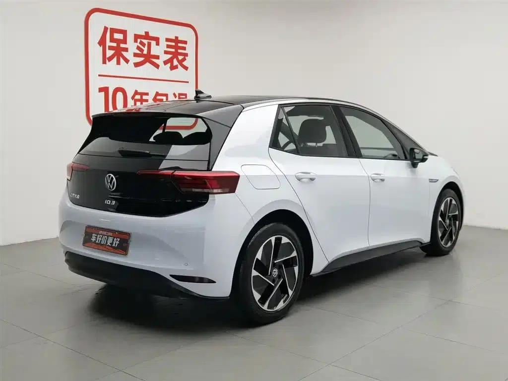 Volkswagen ID.3 2023 Upgraded Pure Smart Edition — миниатюра 2