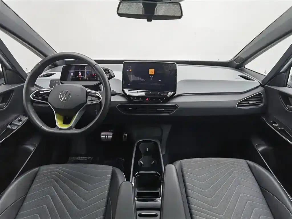 Volkswagen ID.3 2023 Upgraded Pure Smart Edition — миниатюра 5