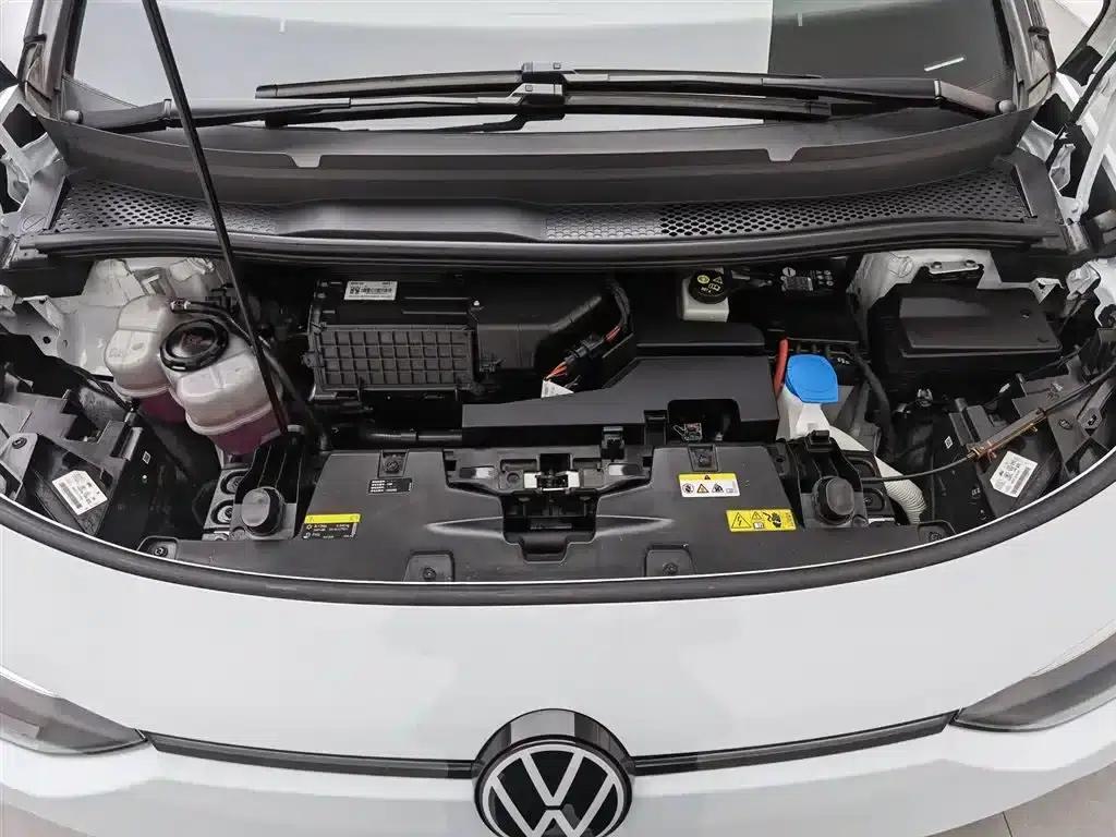 Volkswagen ID.3 2023 Upgraded Pure Smart Edition — миниатюра 6