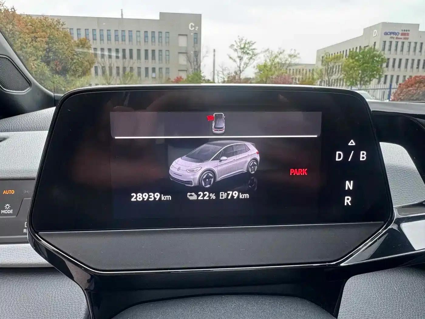 Volkswagen ID.3 2023 Upgraded Pure Smart Edition — миниатюра 11