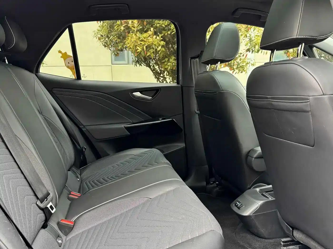 Volkswagen ID.3 2023 Upgraded Pure Smart Edition — миниатюра 16