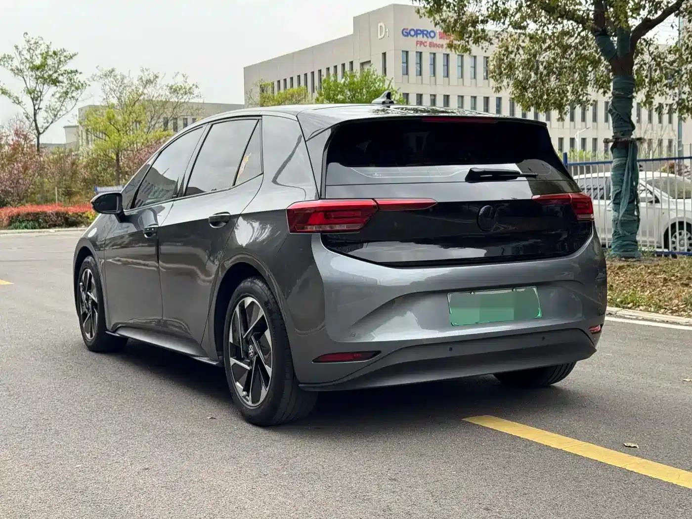 Volkswagen ID.3 2023 Upgraded Pure Smart Edition — миниатюра 4