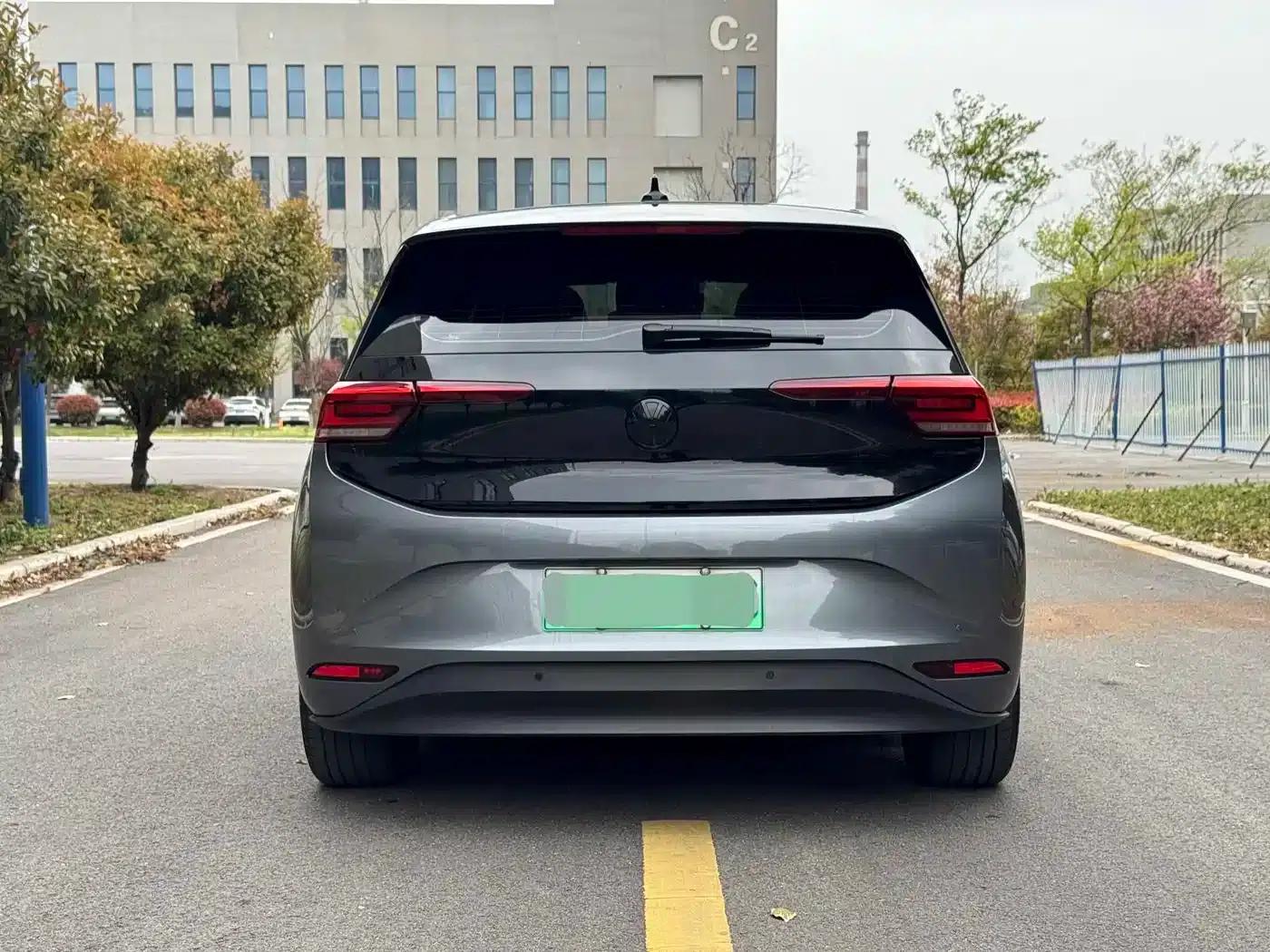 Volkswagen ID.3 2023 Upgraded Pure Smart Edition — миниатюра 5
