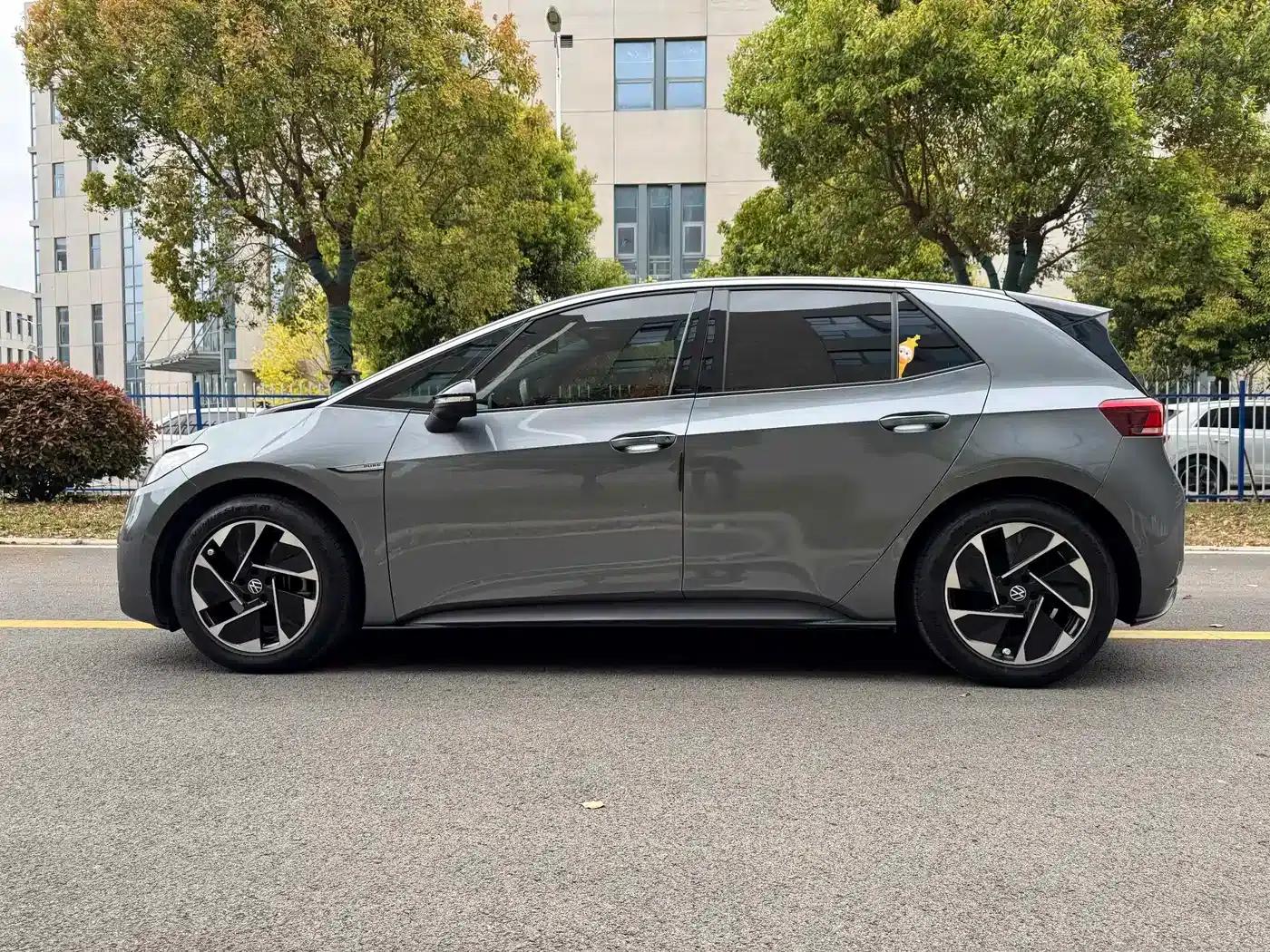 Volkswagen ID.3 2023 Upgraded Pure Smart Edition — миниатюра 8