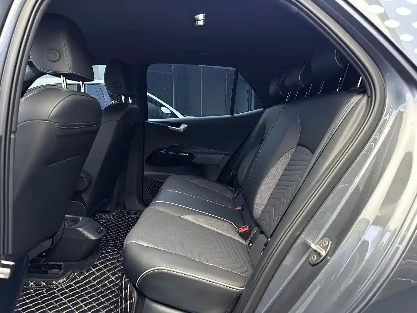 Volkswagen ID.3 2023 Pure Smart Edition — миниатюра 14