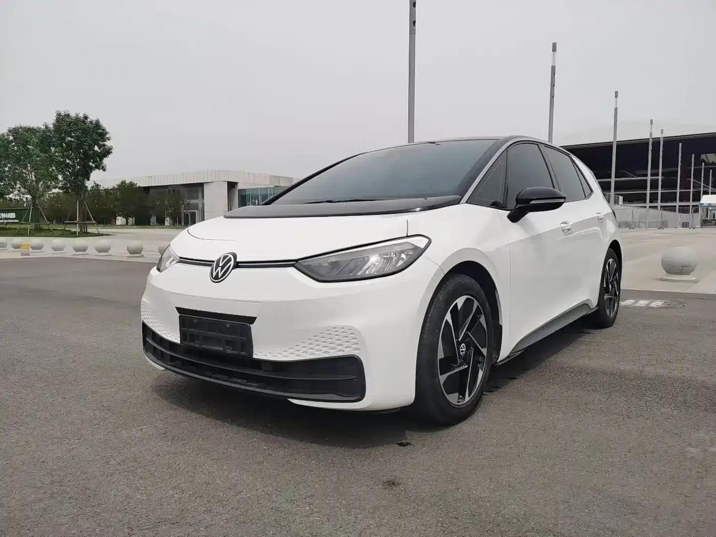 Volkswagen ID.3 2024 Pure Smart Edition — миниатюра 1