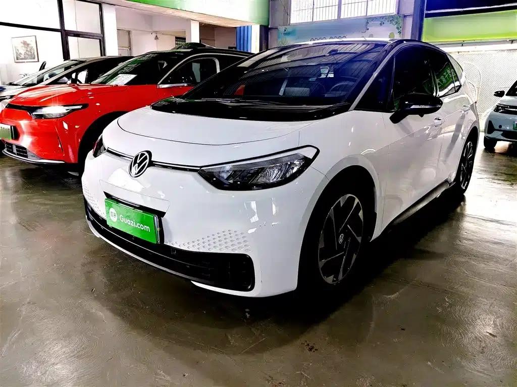 Volkswagen ID.3 2024 Pure Smart Edition — миниатюра 1