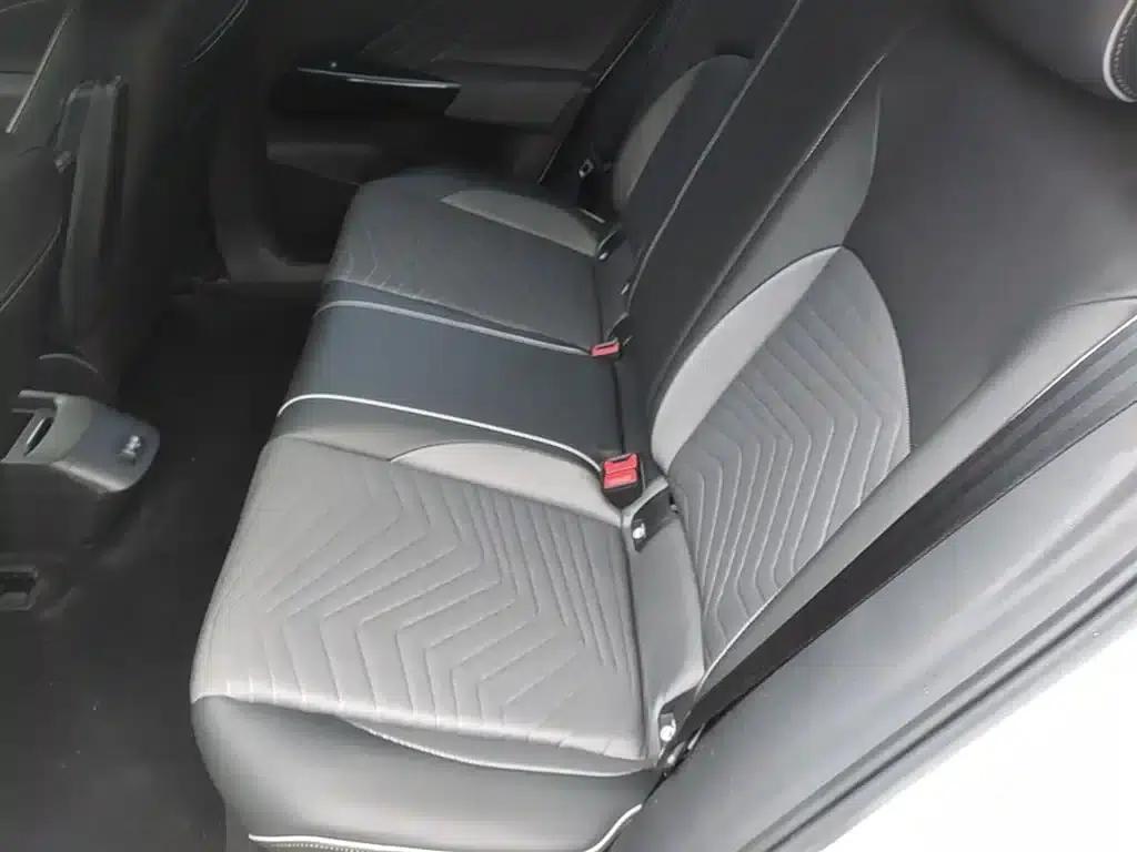 Volkswagen ID.3 2024 Outstanding Edition — миниатюра 17