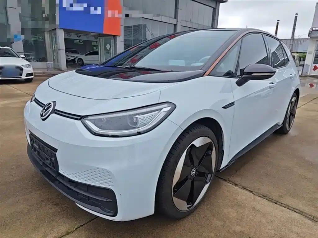 Volkswagen ID.3 2022 Pro Intelligent Edition — миниатюра 1