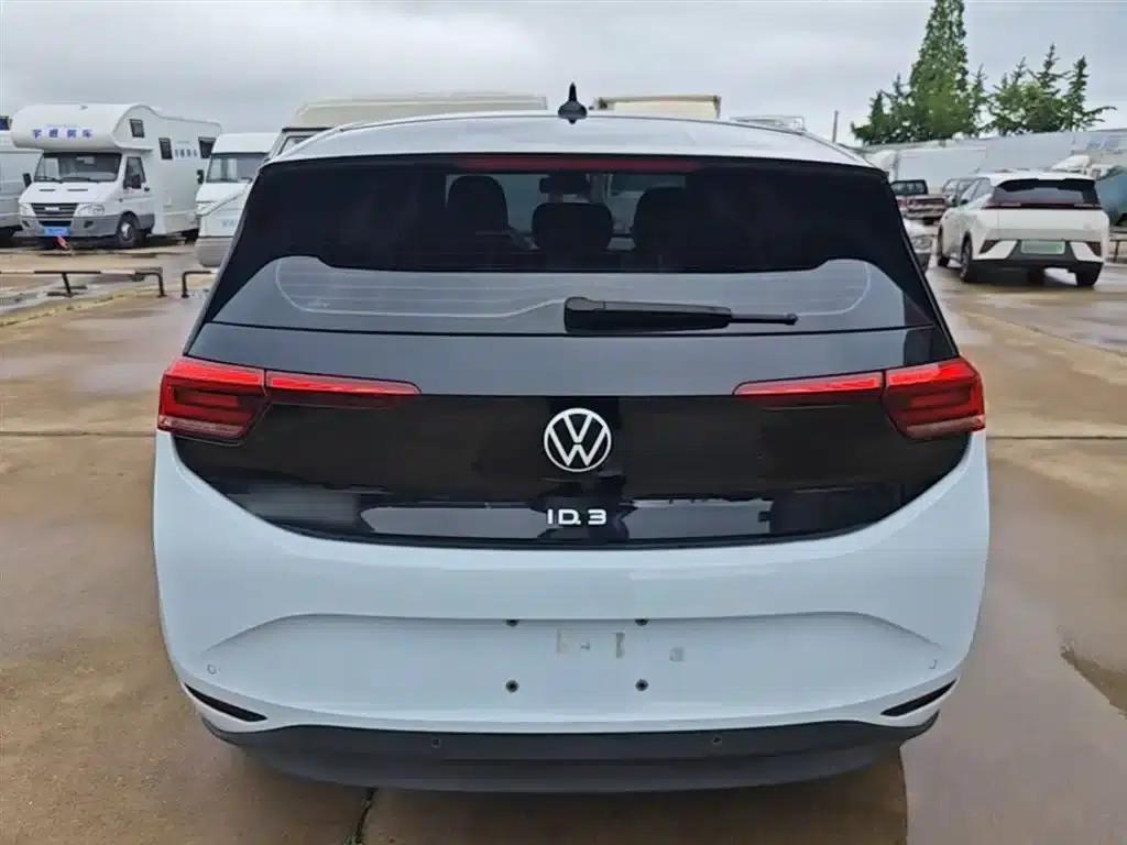 Volkswagen ID.3 2022 Pro Intelligent Edition — миниатюра 6