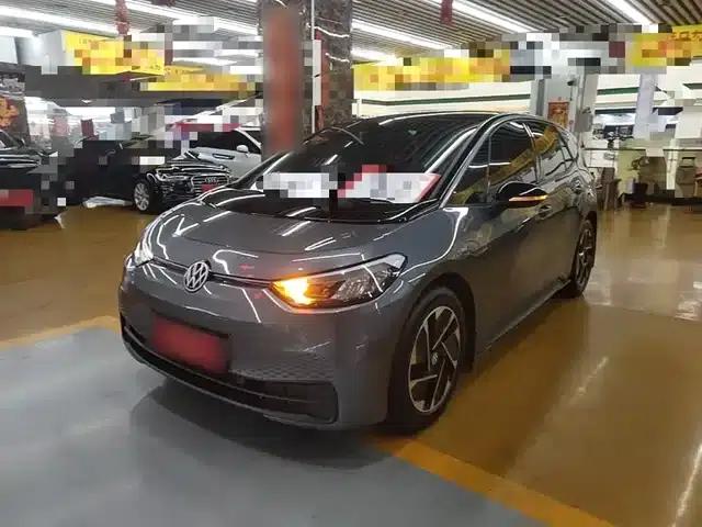 Volkswagen ID.3 2023 Upgraded Pure Smart Edition