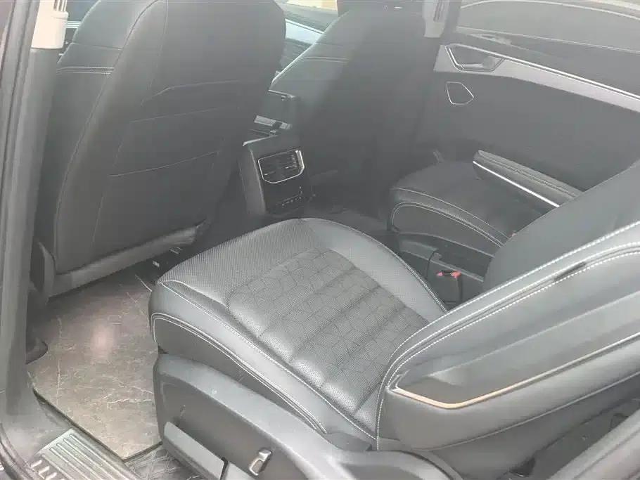 2023 Range Rover 380TSI AWD Luxury Pro 6-seater — миниатюра 11