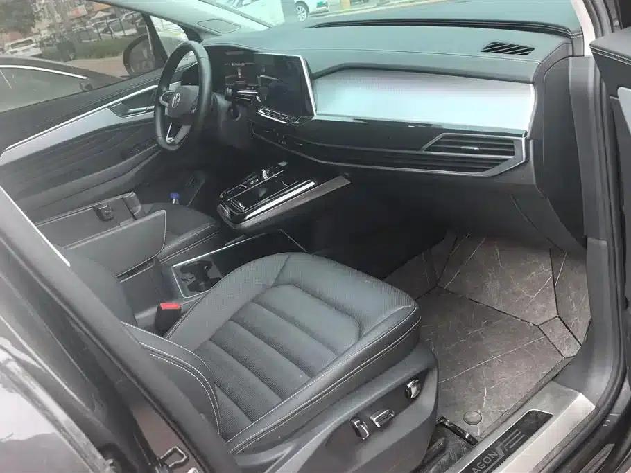 2023 Range Rover 380TSI AWD Luxury Pro 6-seater — миниатюра 8