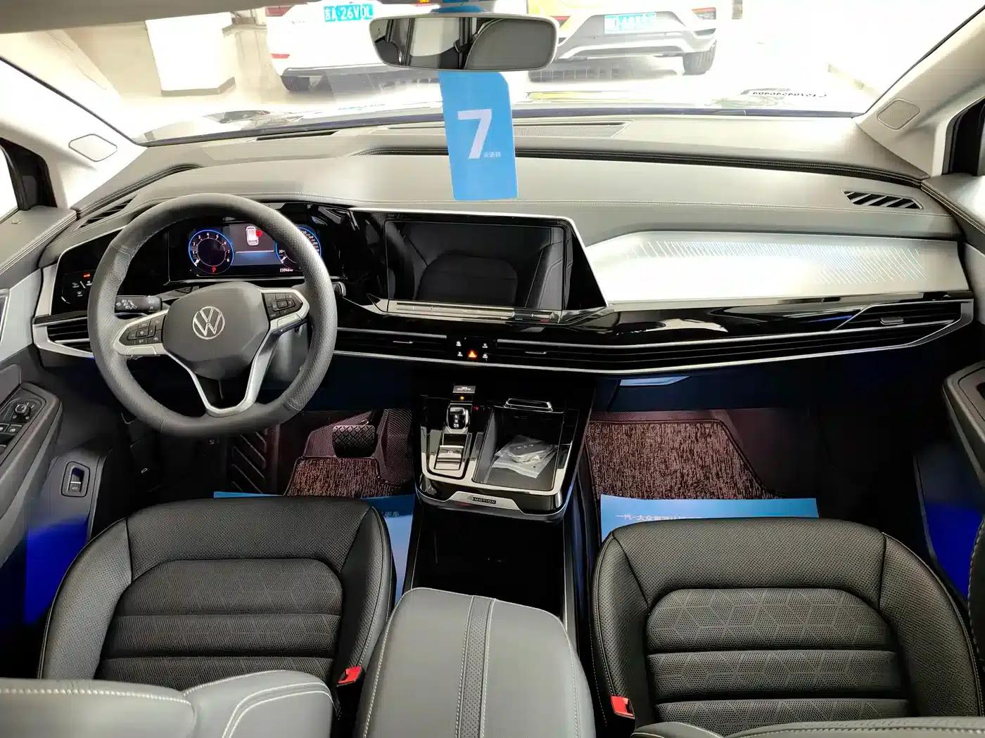 2022 Range Rover 380TSI 4WD Luxury Pro 6-seater — миниатюра 6